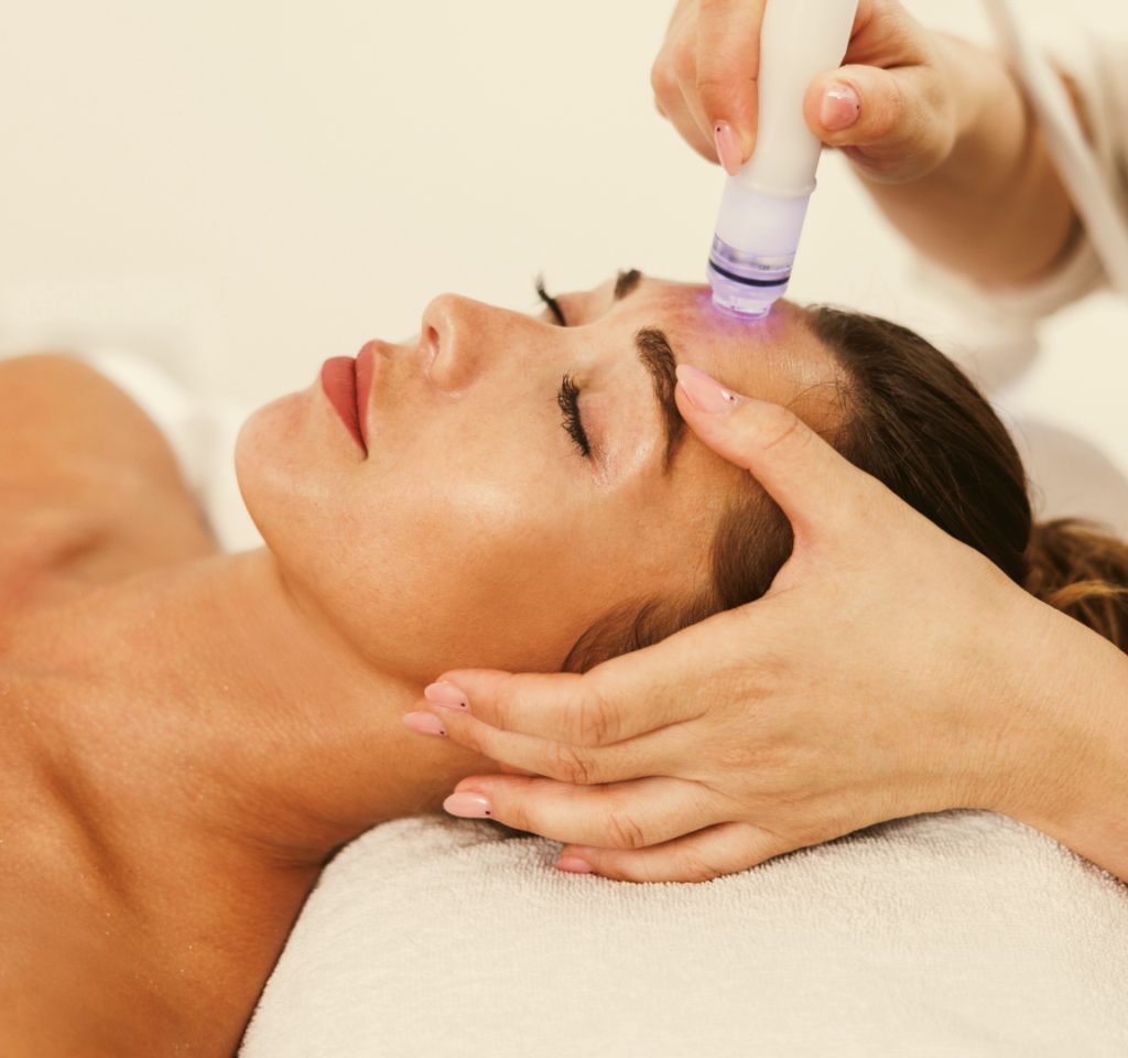 Hydrafacial vs. Traditional Facials vs. Chemical Peels: Which One When?