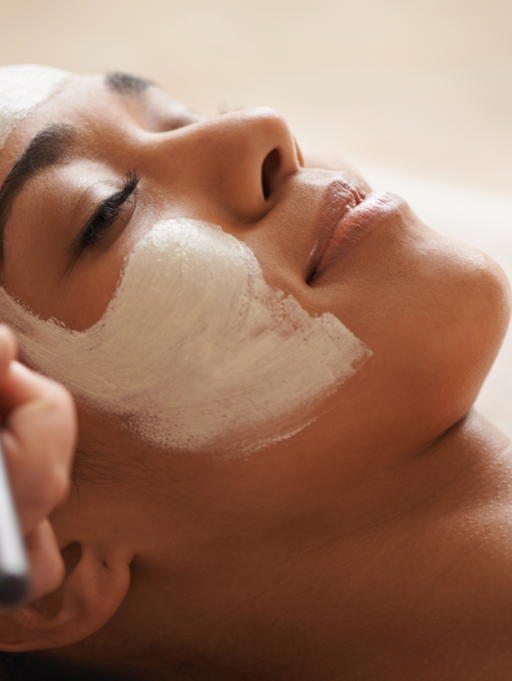 Chemical Peel for Stretch Marks: How It Works, Benefits, and What to Expect